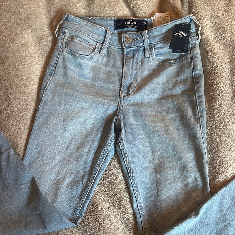 Hollister Women's Sky Blue Skinny Jeans
